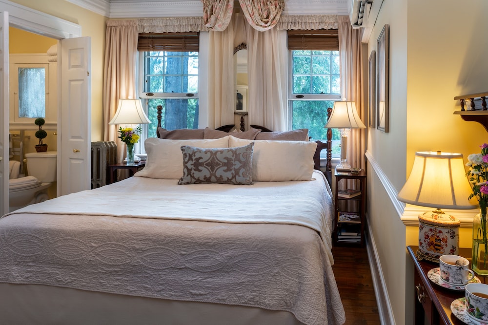 Abbington Green Bed & Breakfast Inn - photo 24