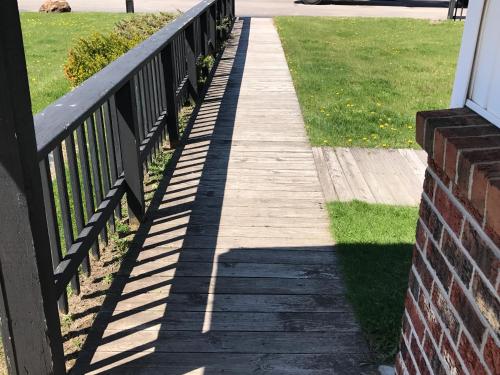 Quik Stop and Motel - photo 5