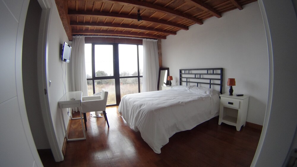 Casa Rural La Coral De Sanabria 5675470 — Palacios De Sanabria