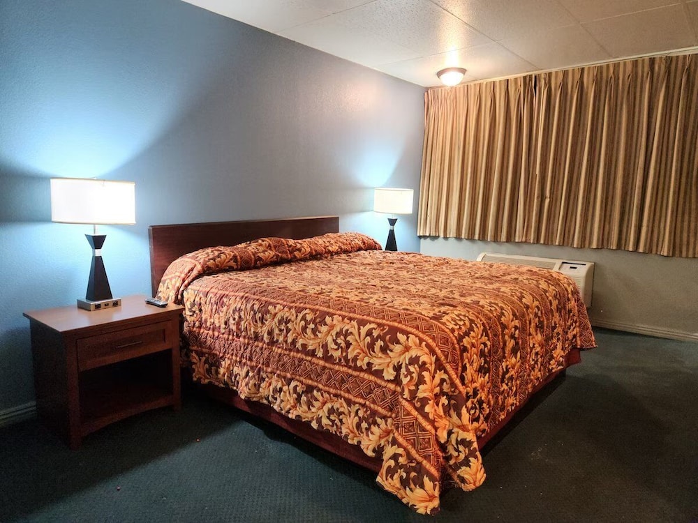Executive Inn at Mena - photo 11