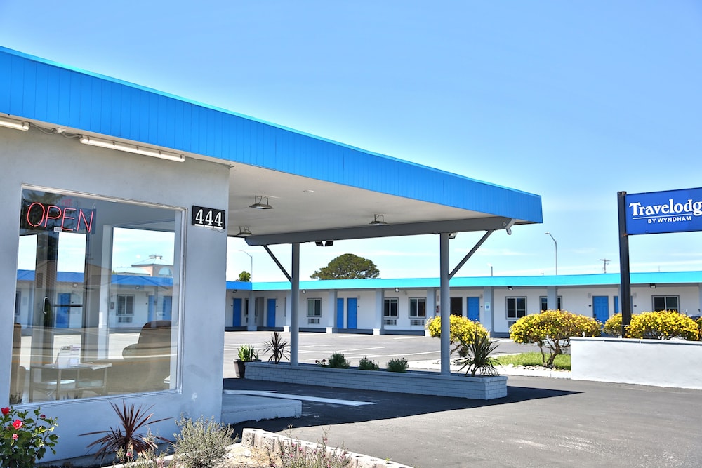 Travelodge by Wyndham Crescent City - photo 25