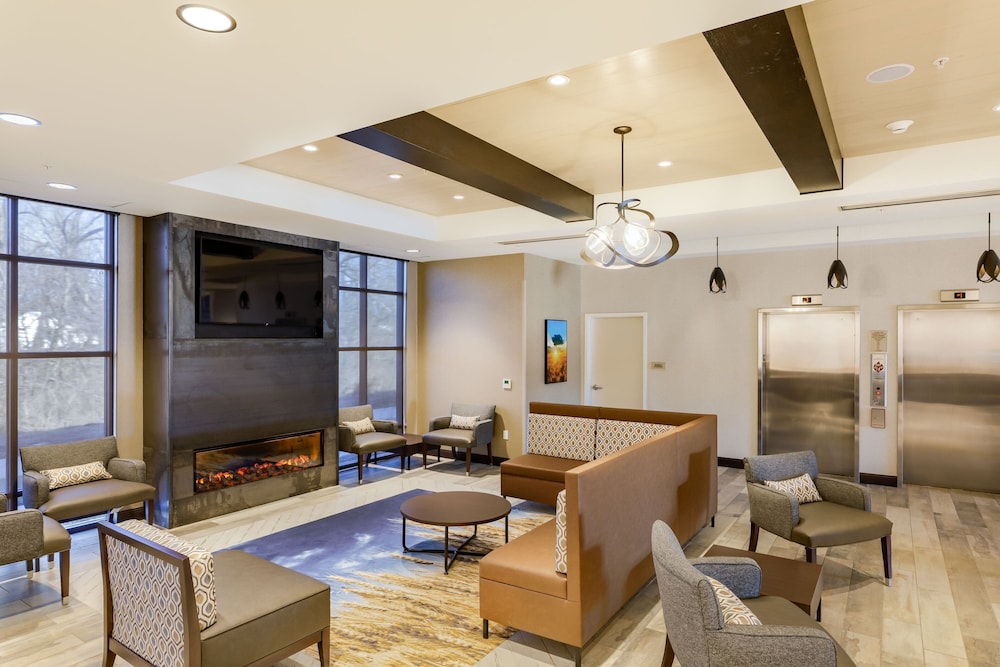 SpringHill Suites by Marriott Topeka Southwest - photo 7