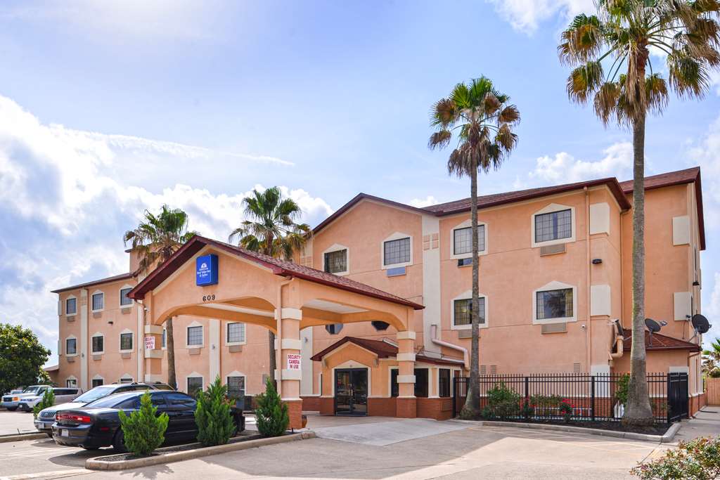 Americas Best Value Inn & Suites Houston Fm 1960 I 45