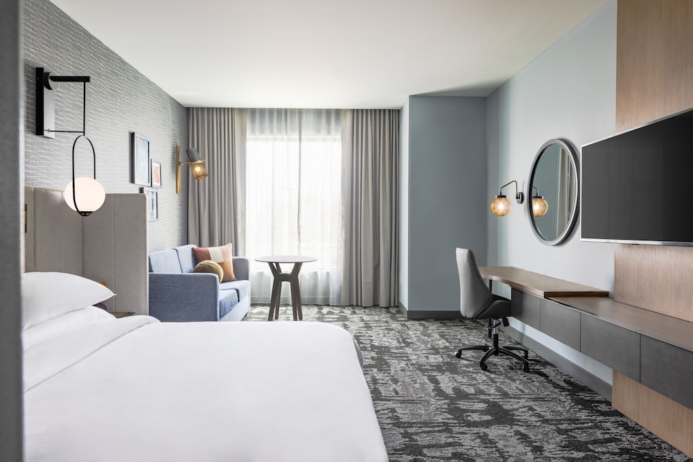 Crowne Plaza Kearney by IHG - photo 12