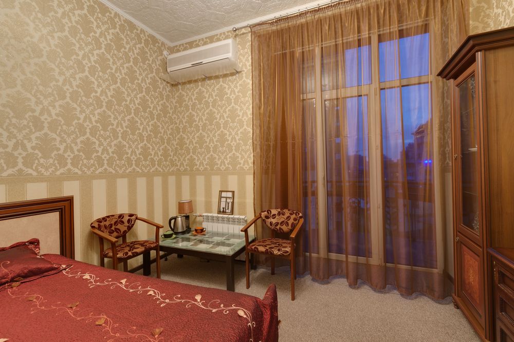 Pokrovsky - carbon neutral hotel in Kyiv