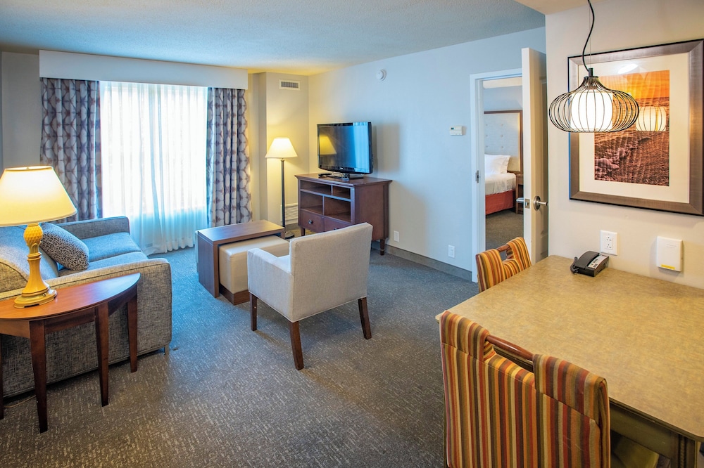 Homewood Suites by Hilton Pensacola Arpt in Pensacola, United States