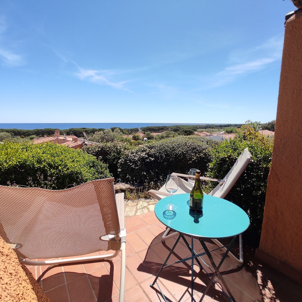 Villetta Oasi Belvedere Budoni Wifi Ac in Budoni, Italy