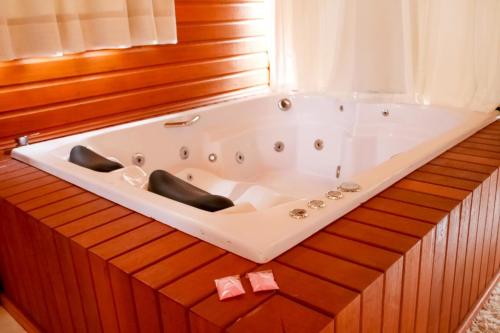 Pousada Santa Luzia chalé exclusivo para casais - carbon neutral hotel in Unknown City