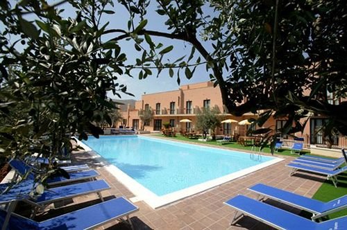 Antares - carbon neutral hotel in Castelluzzo