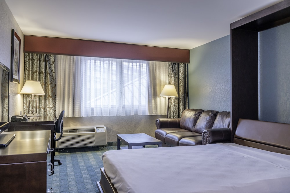 Causeway Bay Hotel - photo 6