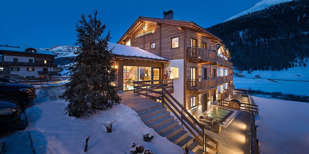 Hotel Sporting Family Hospitality — carbon neutral stay, Livigno