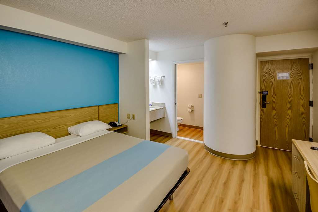 Motel 6 Katy TX Houston - photo 7