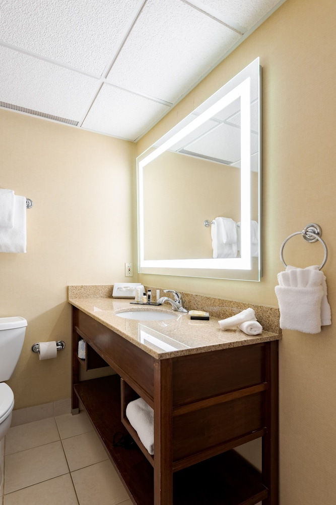 Wyndham Omaha West Dodge - photo 26