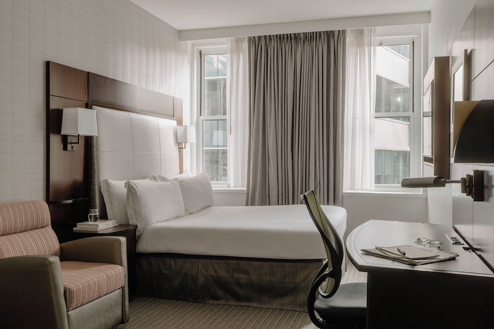 Club Quarters Hotel Faneuil Hall Boston - photo 12
