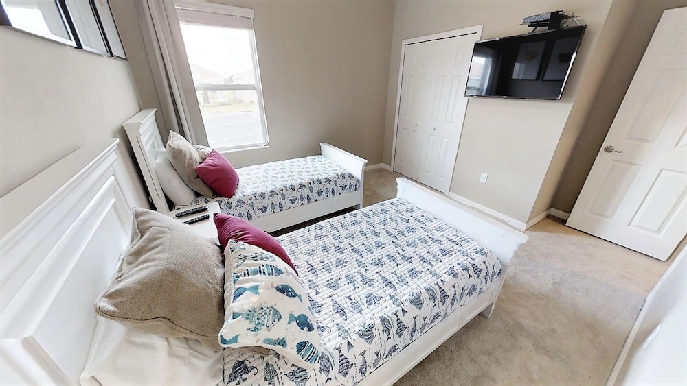Golden Palms Vacation Resort 4416 - photo 4