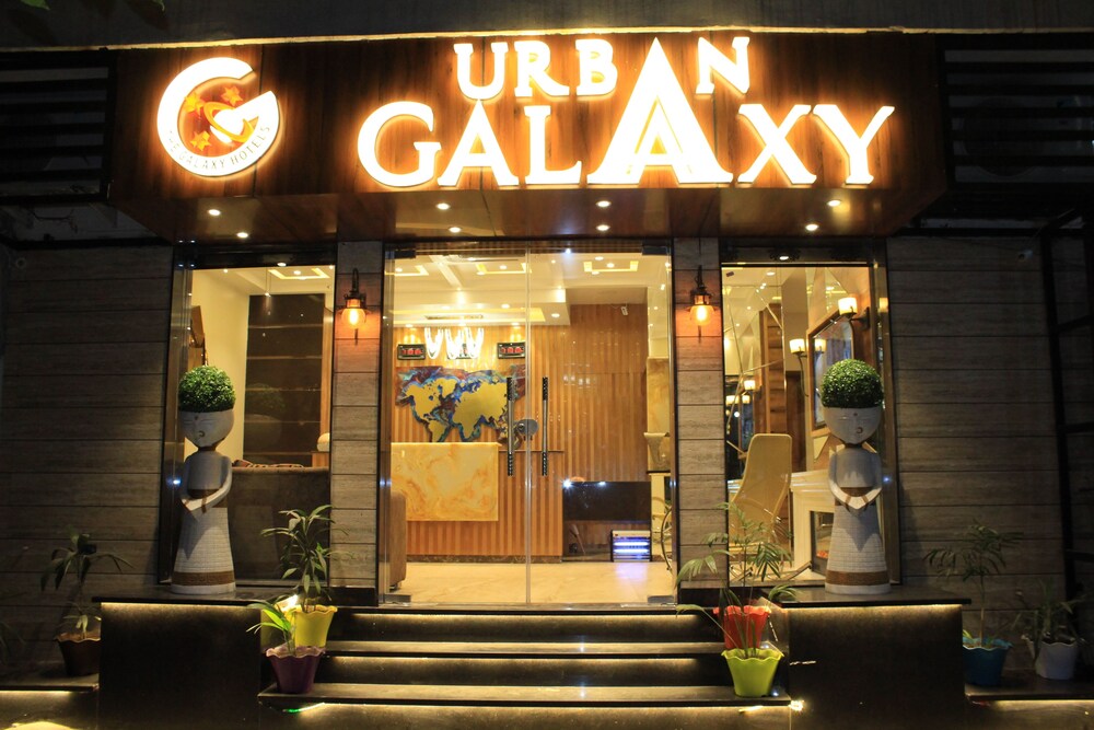Hotel Urban Galaxy - carbon neutral hotel in Amritsar