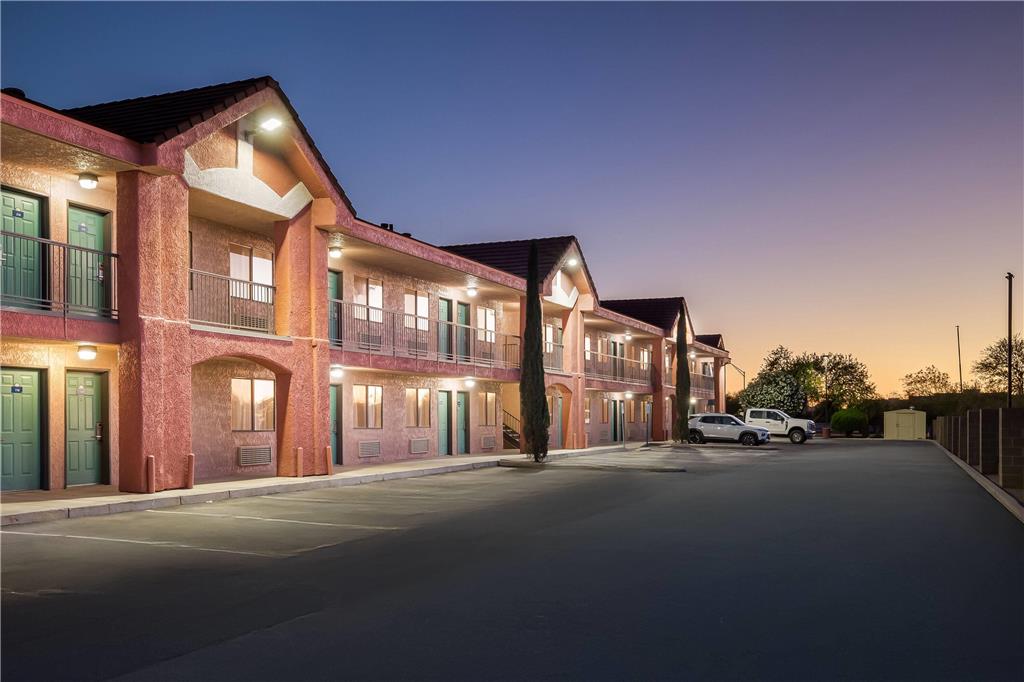 Days Inn by Wyndham Tucson Airport - photo 6