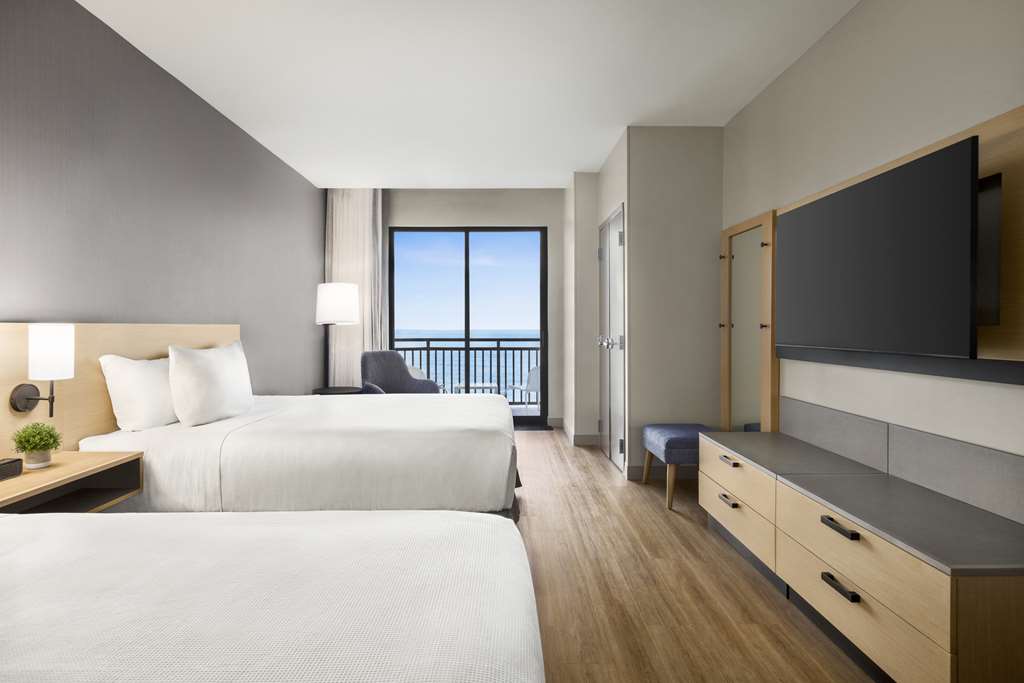 Hyatt Place Virginia Beach Oceanfront - photo 4