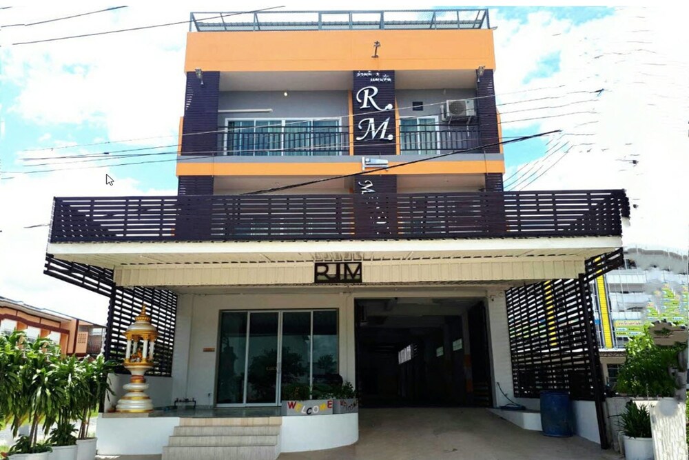 R.M. Mansion Surin in Surin, Thailand