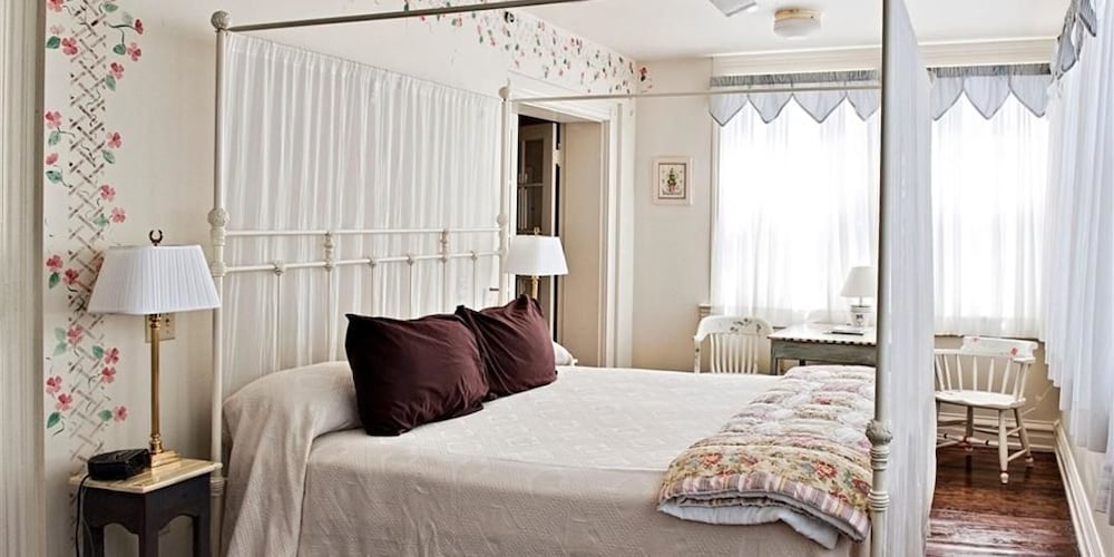 Frederick House - photo 16