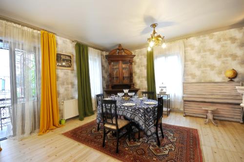 BFG Suites Leselidze
