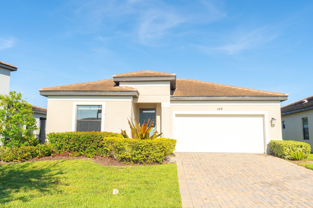 Balmoral Resort 169cc 3 Bedroom Home by RedAwning - photo 36