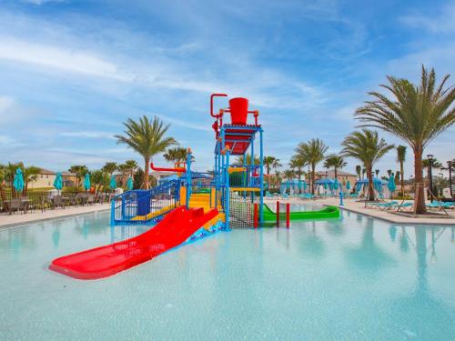 10 miles to Disney Private Pool Waterpark Themed in Kissimmee, United States