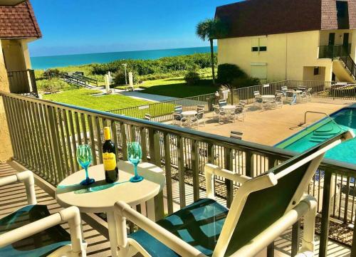 Condo By The Sea — 4-Star Luxury Hotel in Cocoa Beach, United States