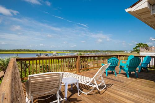 Sound Sleeper by Oak Island Accommodations - photo 49