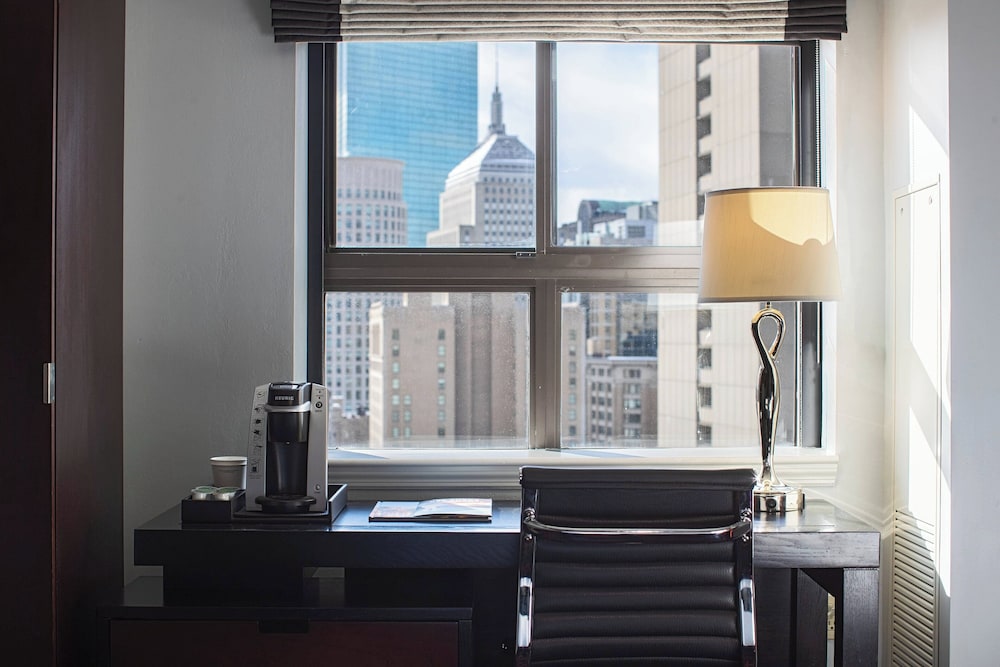 Courtyard by Marriott Boston Downtown - photo 22