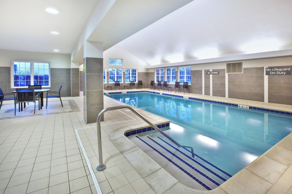 Residence Inn by Marriott Detroit Novi - photo 33