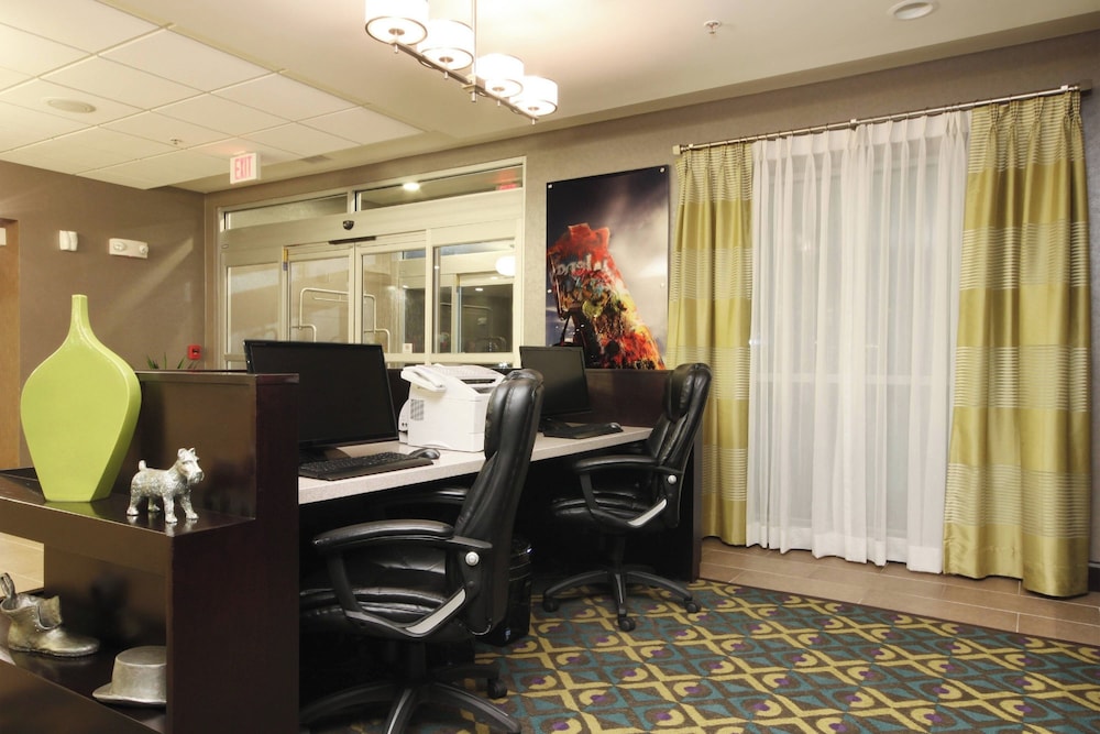 Fairfield Inn & Suites Amarillo Airport - photo 37