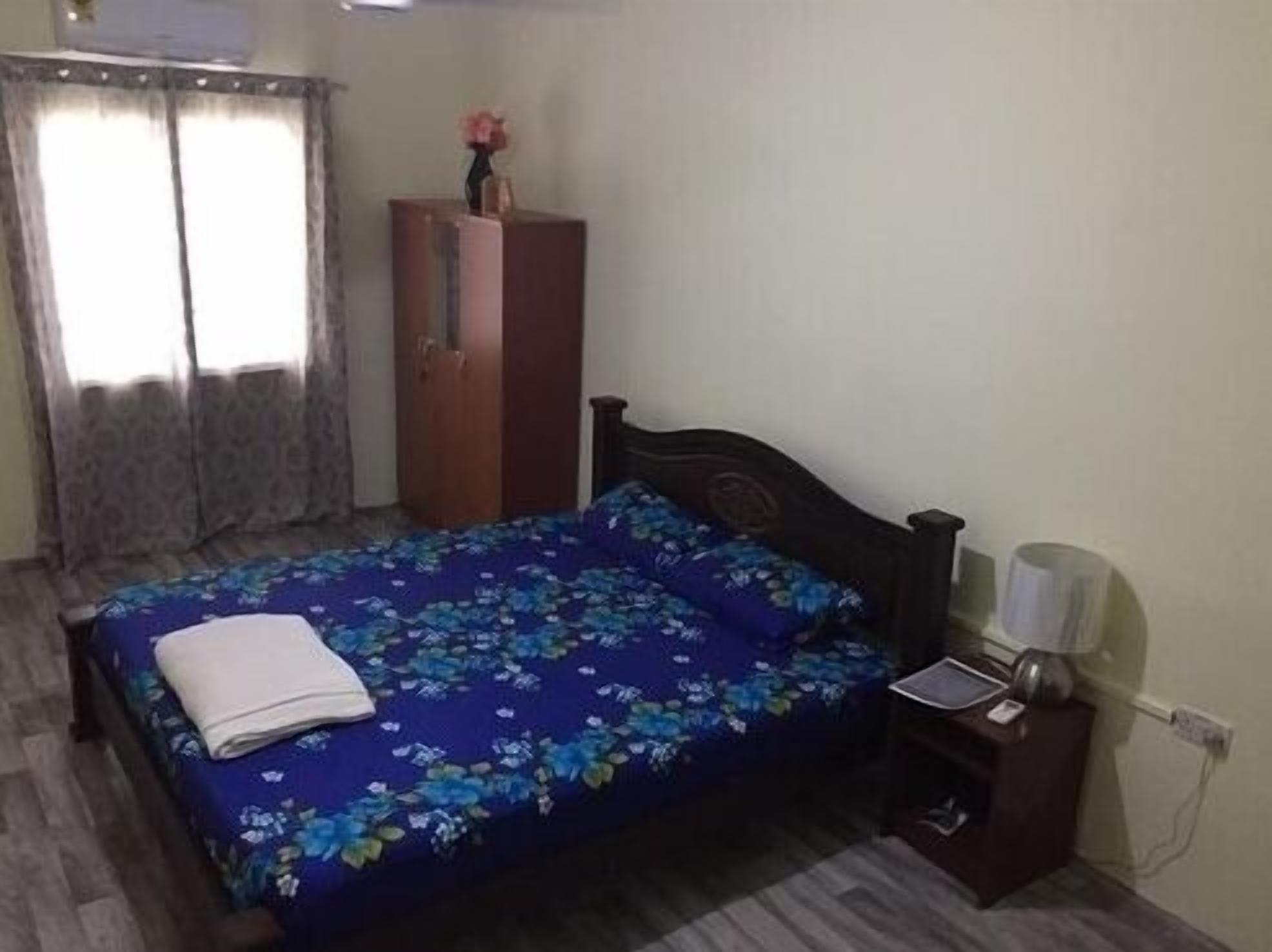 Lord's Hands Guest House Hotel — hotel in Winneba