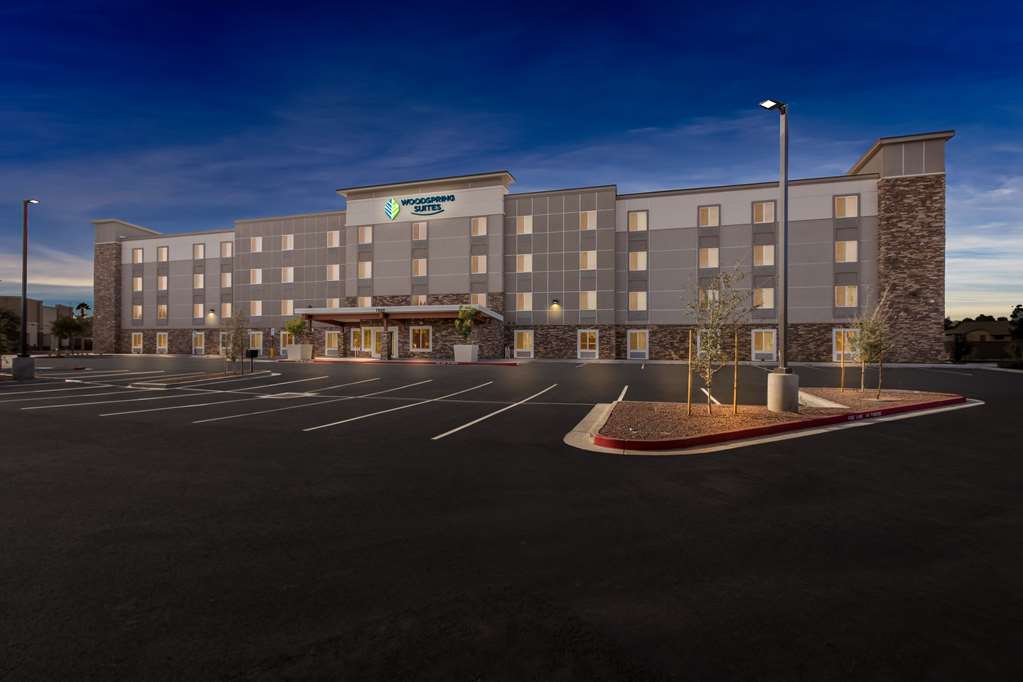 Woodspring Suites Gilbert Mesa Gateway Airport - photo 4
