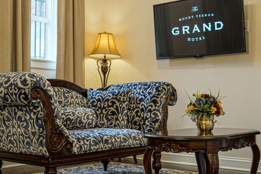 The Mount Vernon Grand Hotel - photo 32