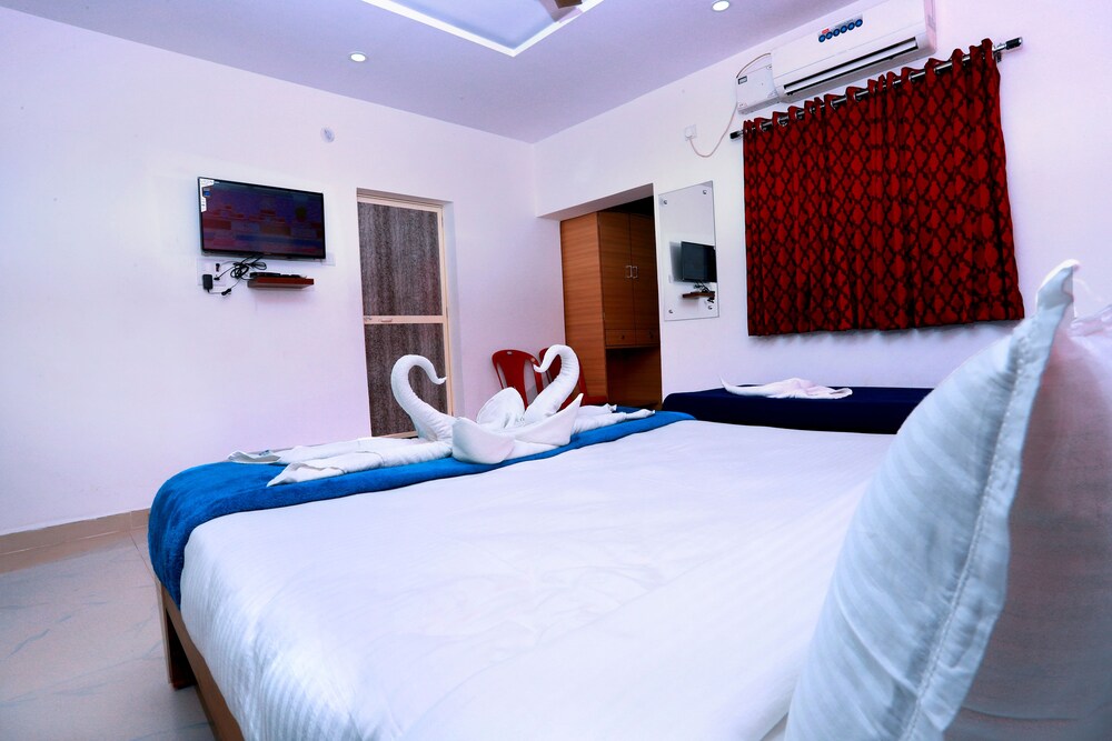 Antonio’s Sunrise Hotel — Calangute — photo 3