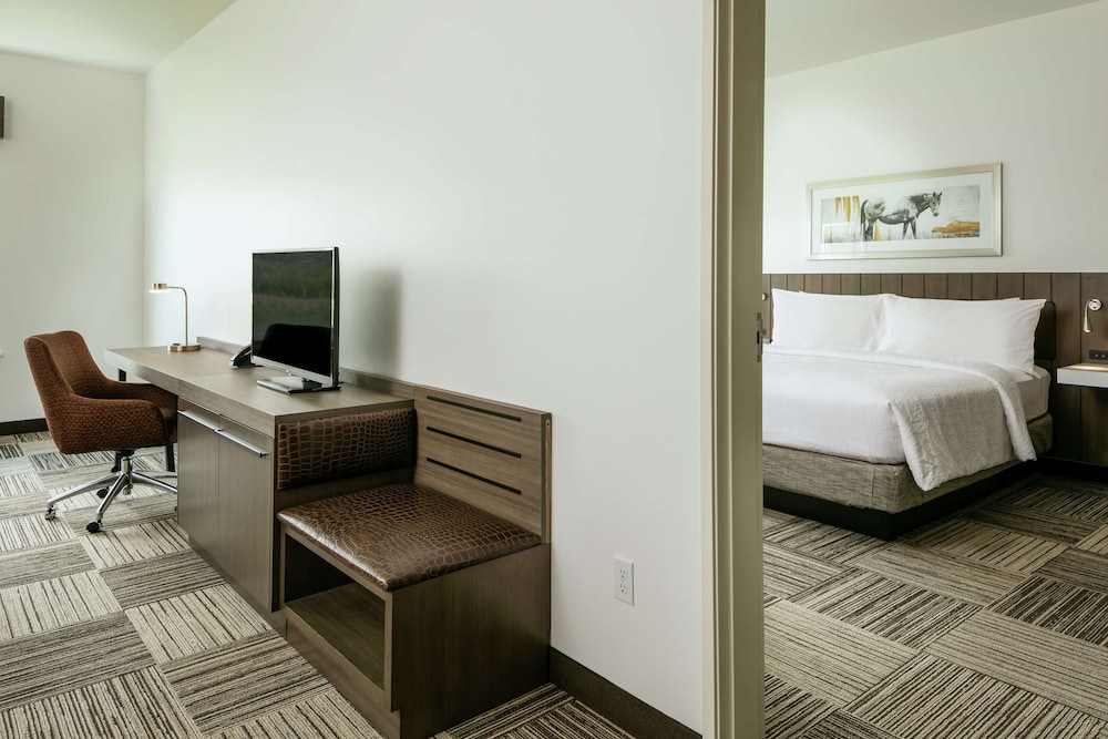 Hilton Garden Inn Wenatchee - photo 11
