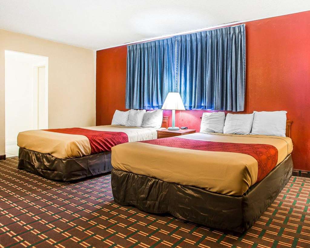 Rodeway Inn Montpelier - photo 14