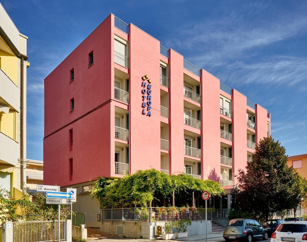Hotel Europa — hotel in Grado