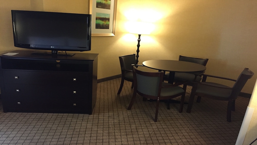 Holiday Inn Express Sacramento Airport Woodland by IHG - photo 11