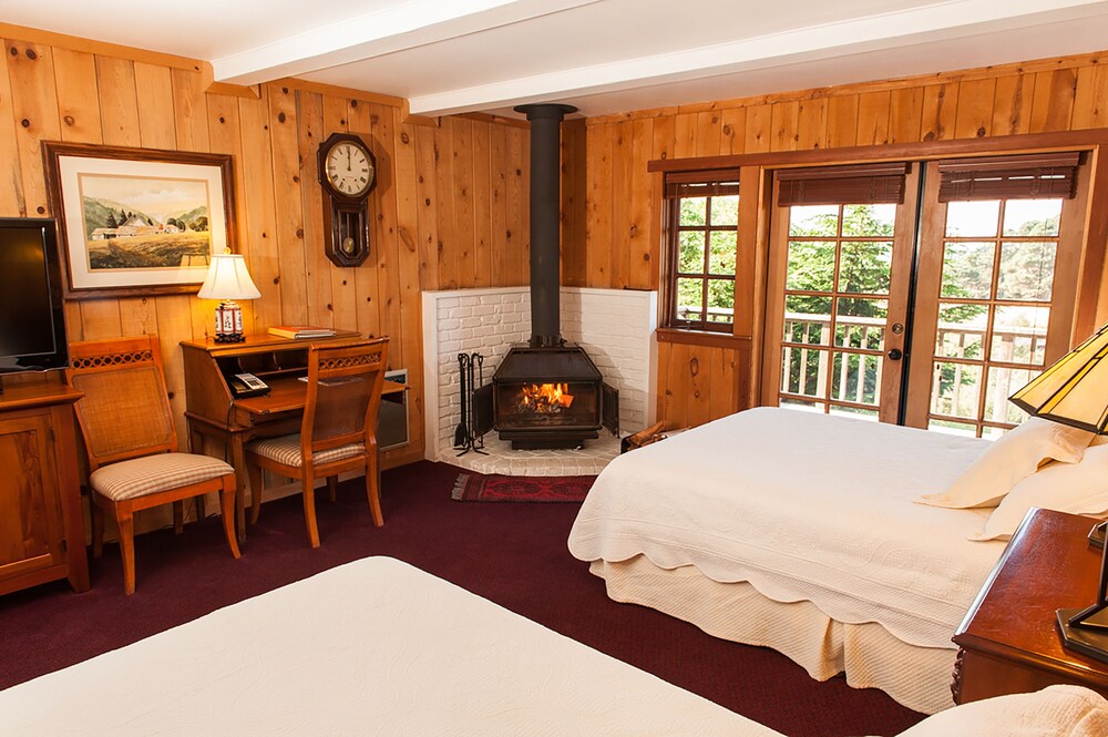 The Stanford Inn By The Sea Eco Resort - photo 18