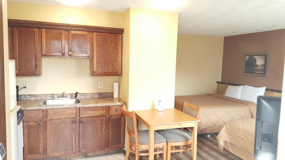 Oakdale Motel - photo 9