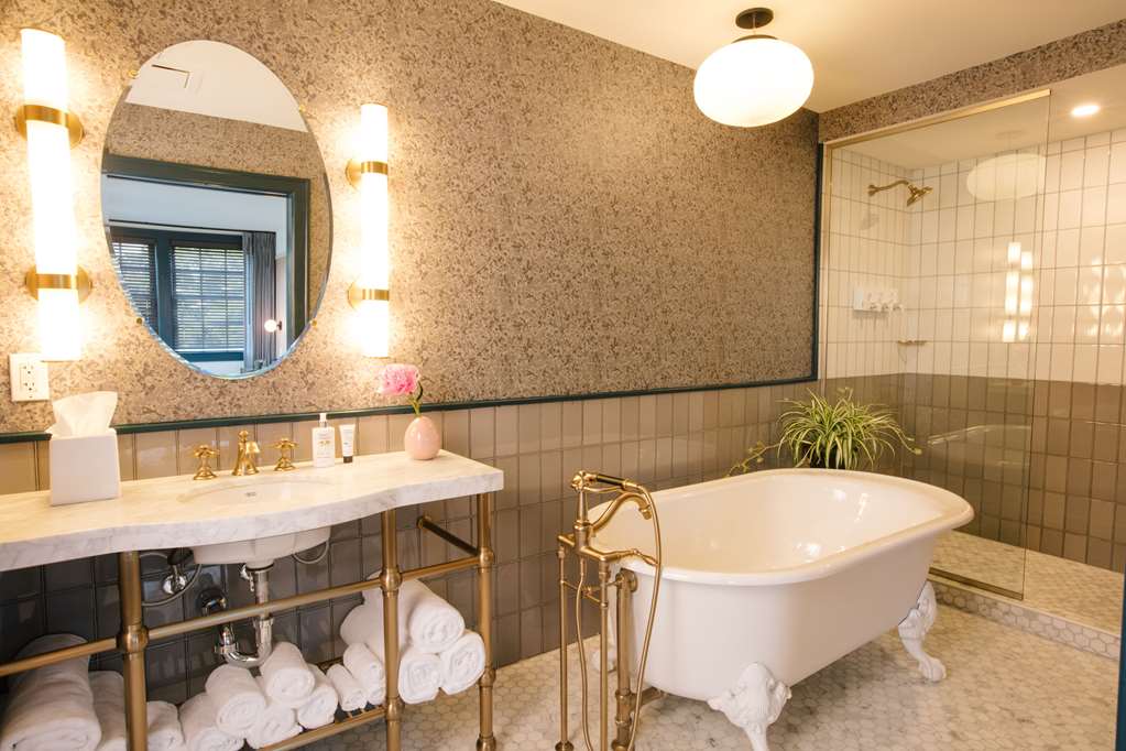 Hotel Clermont - photo 55