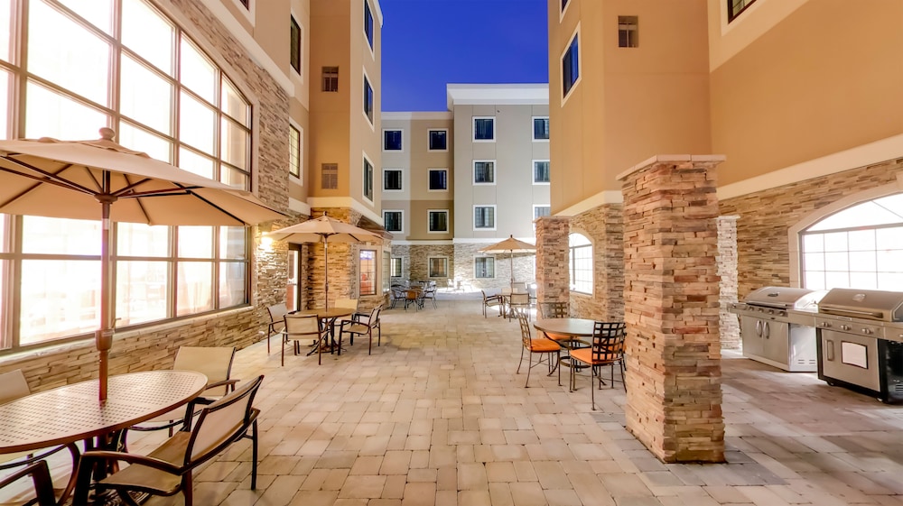 Staybridge Suites Ann Arbor Univ of Michigan by IHG - photo 26