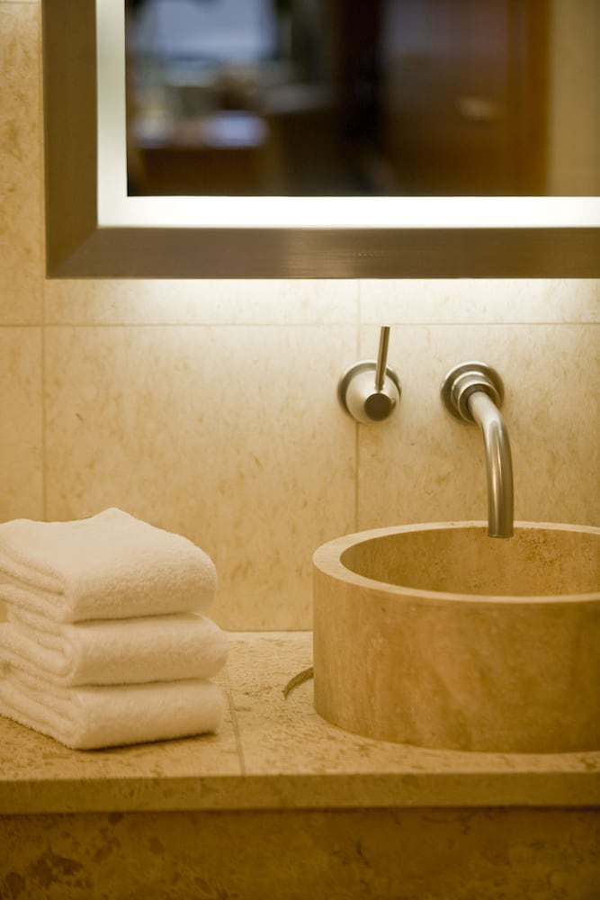 Hotel 57 by LuxUrban - photo 54