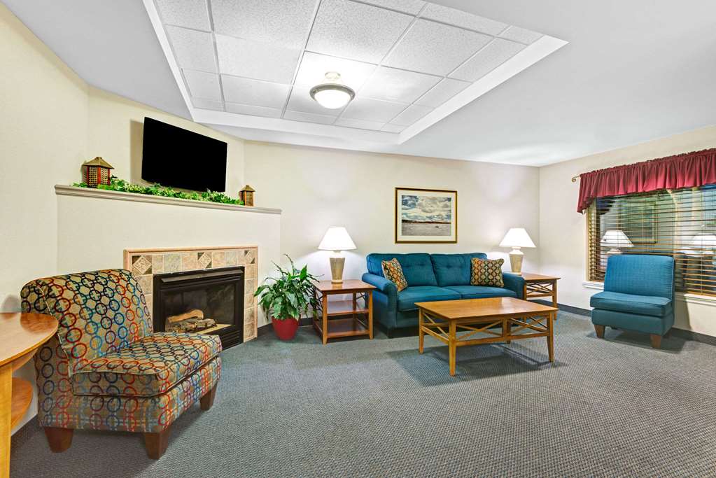 Ramada by Wyndham Saco Old Orchard Beach Area - photo 6