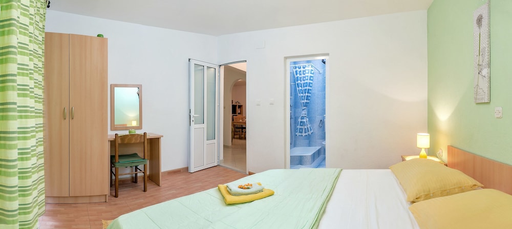 Beach Resort Apartments Bucina — Baska Voda — photo 5