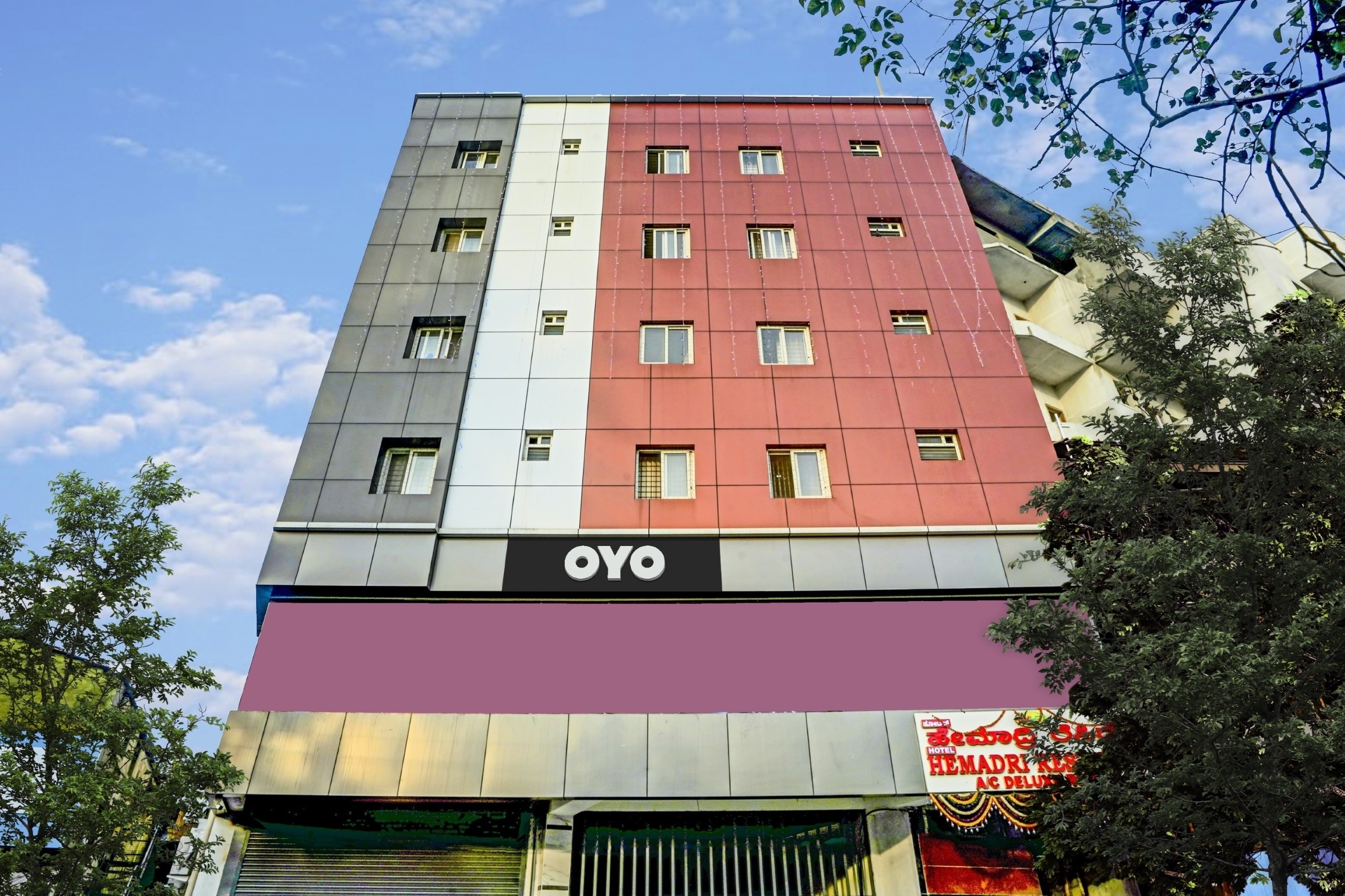 Collection O Hemadri Residency — 4-Star Luxury Hotel in Bengaluru, India