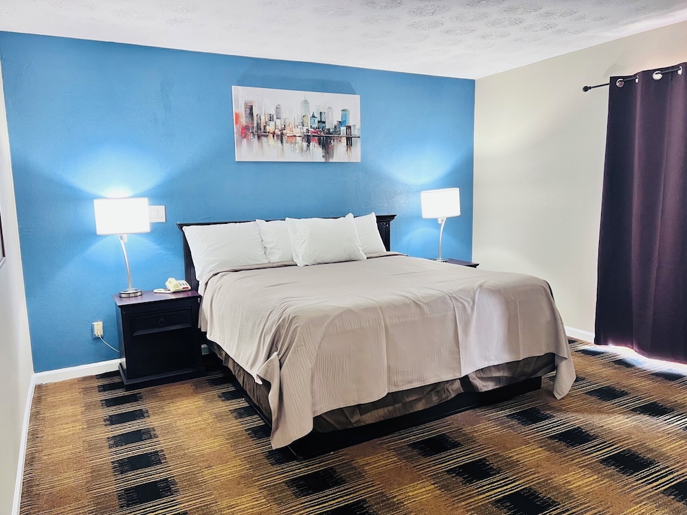 Knights Inn Dillard - photo 18