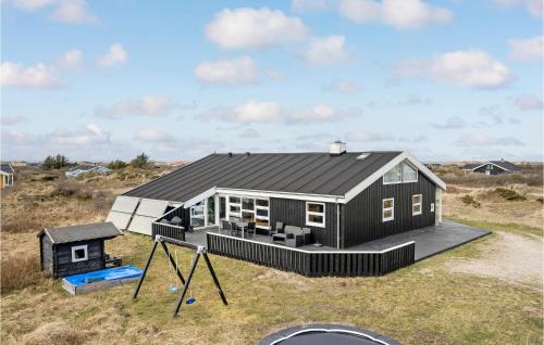 Beautiful Home In Hjørring With Sauna — 5-Star Luxury Hotel in Hjorring, Denmark
